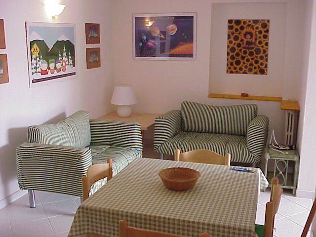 Gallery view 3